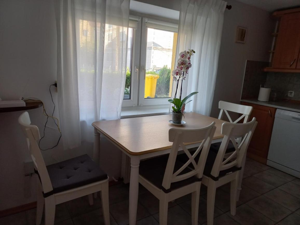 Apartament 2 Sypialnie Z Kuchnia - 200 Metrow Od Morza Miedzyzdroje Exterior photo